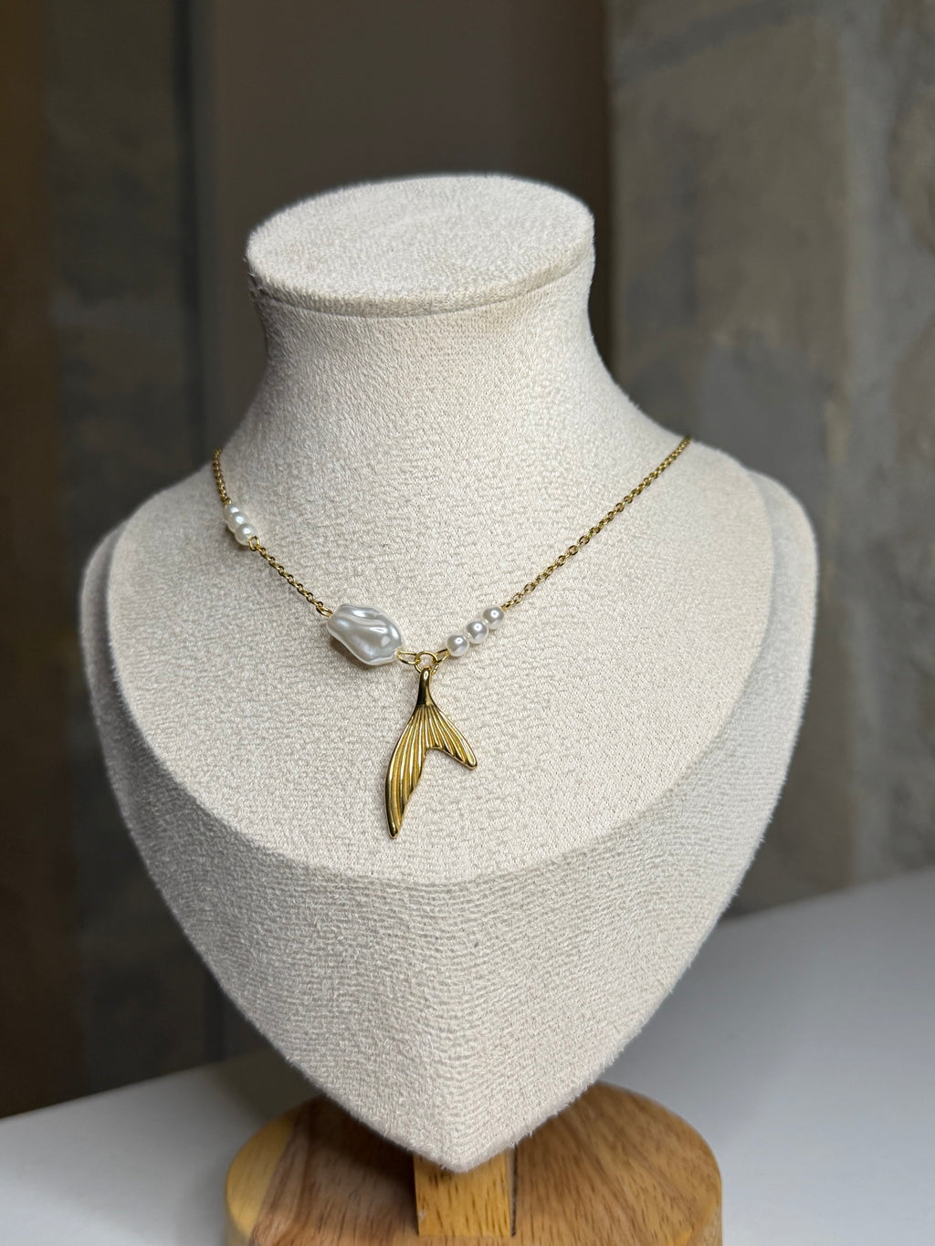 Collier Aya