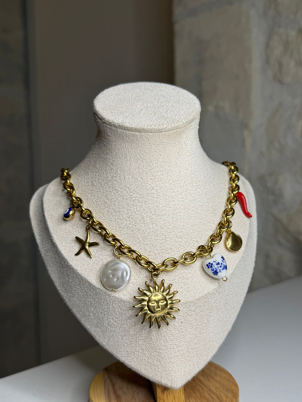 Collier Henna