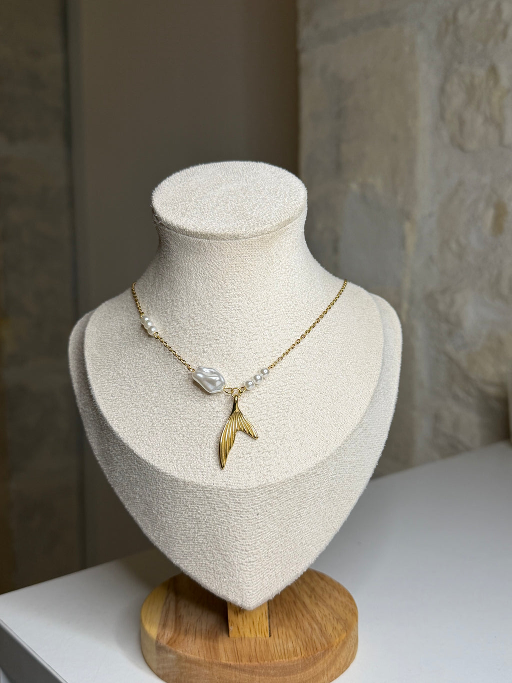 Collier Aya
