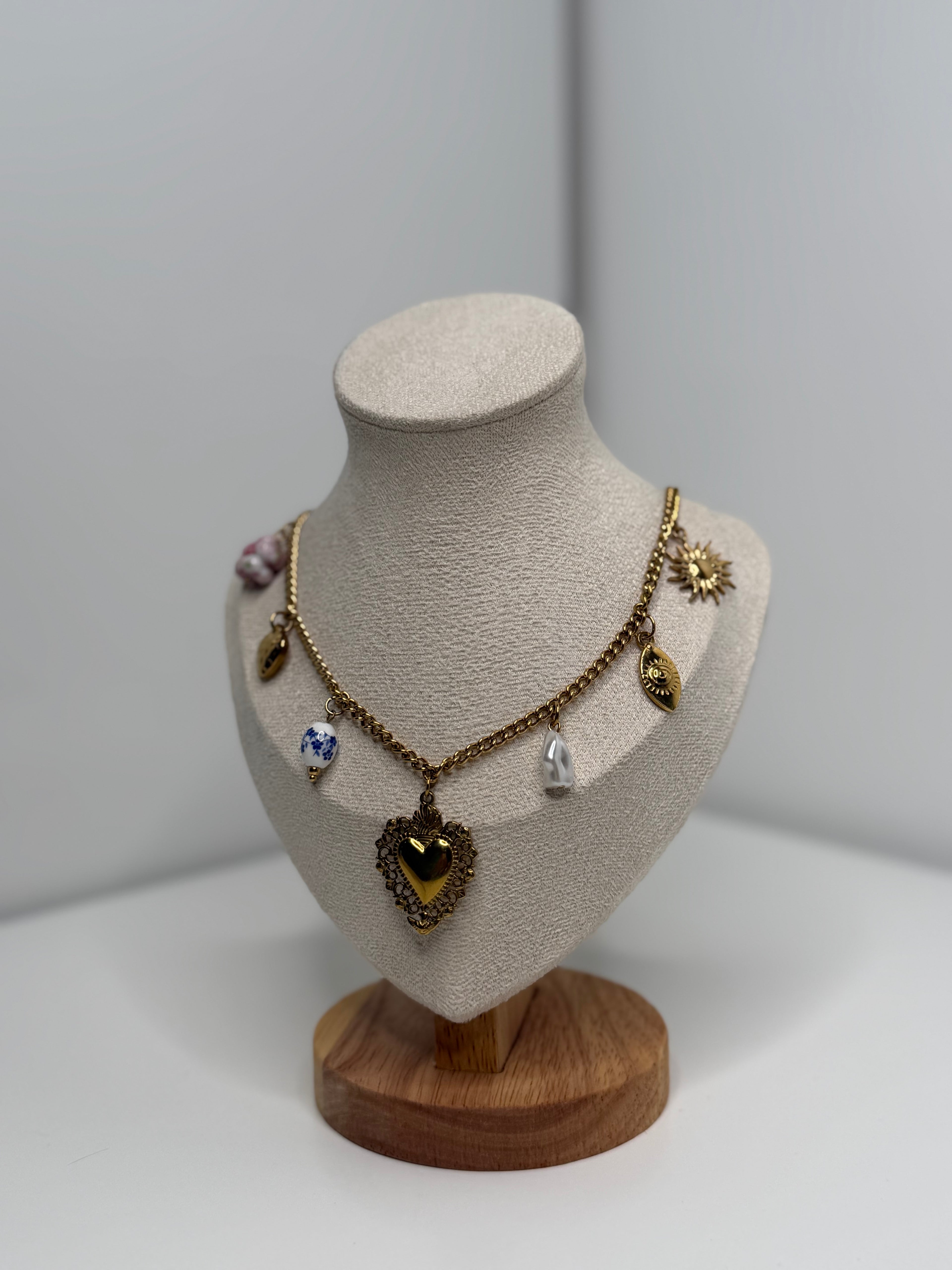 Collier Avanna