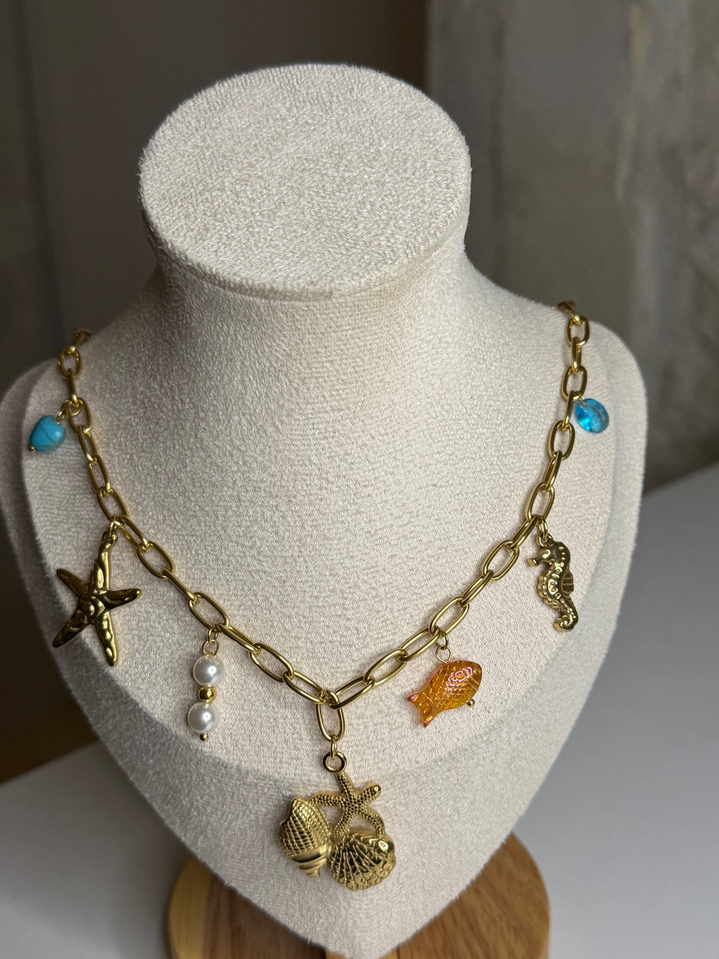 Collier Lou