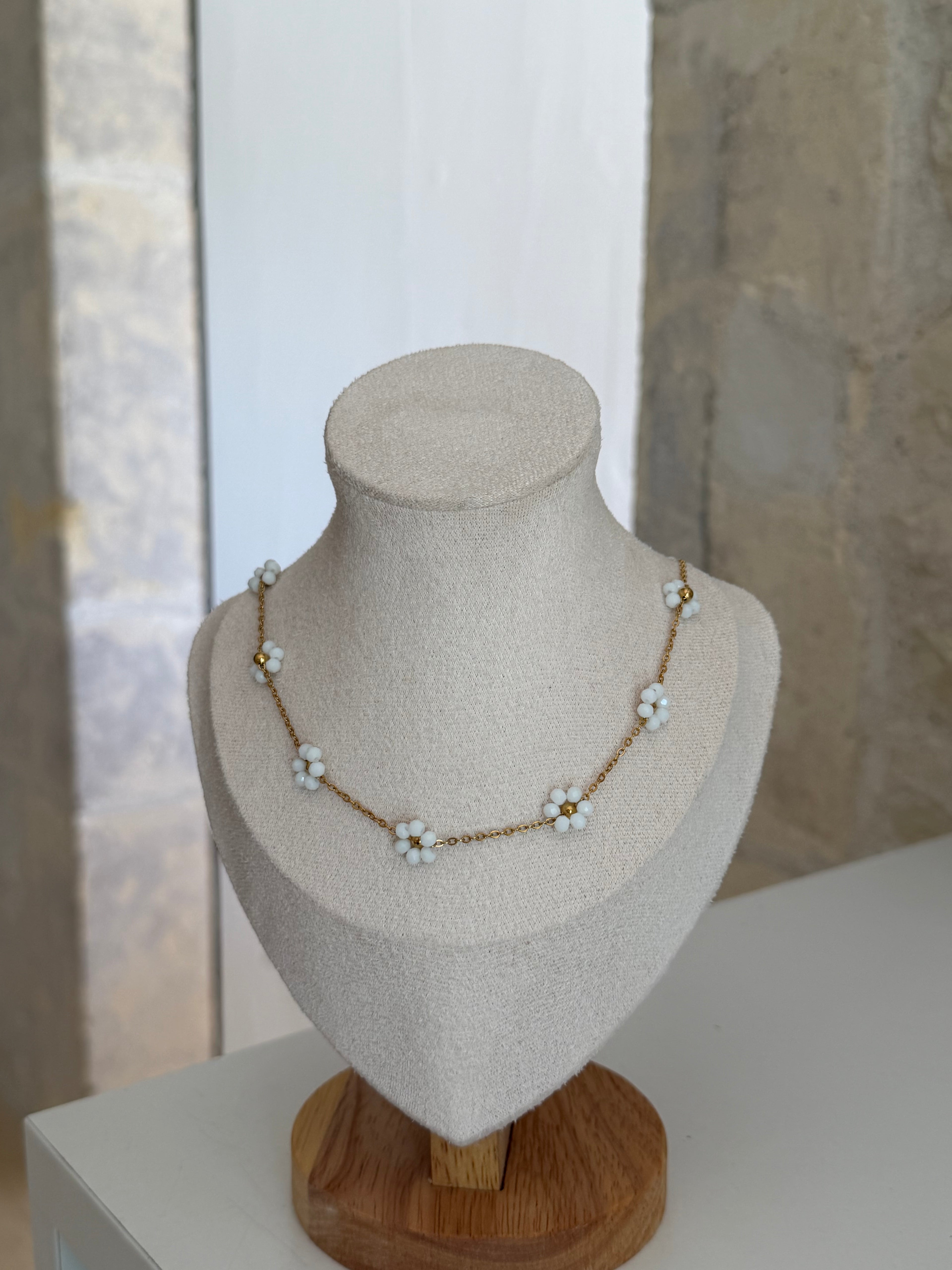 Collier Maya
