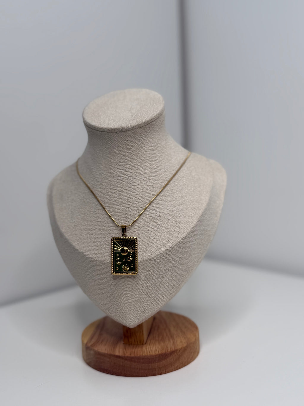 Collier Lana