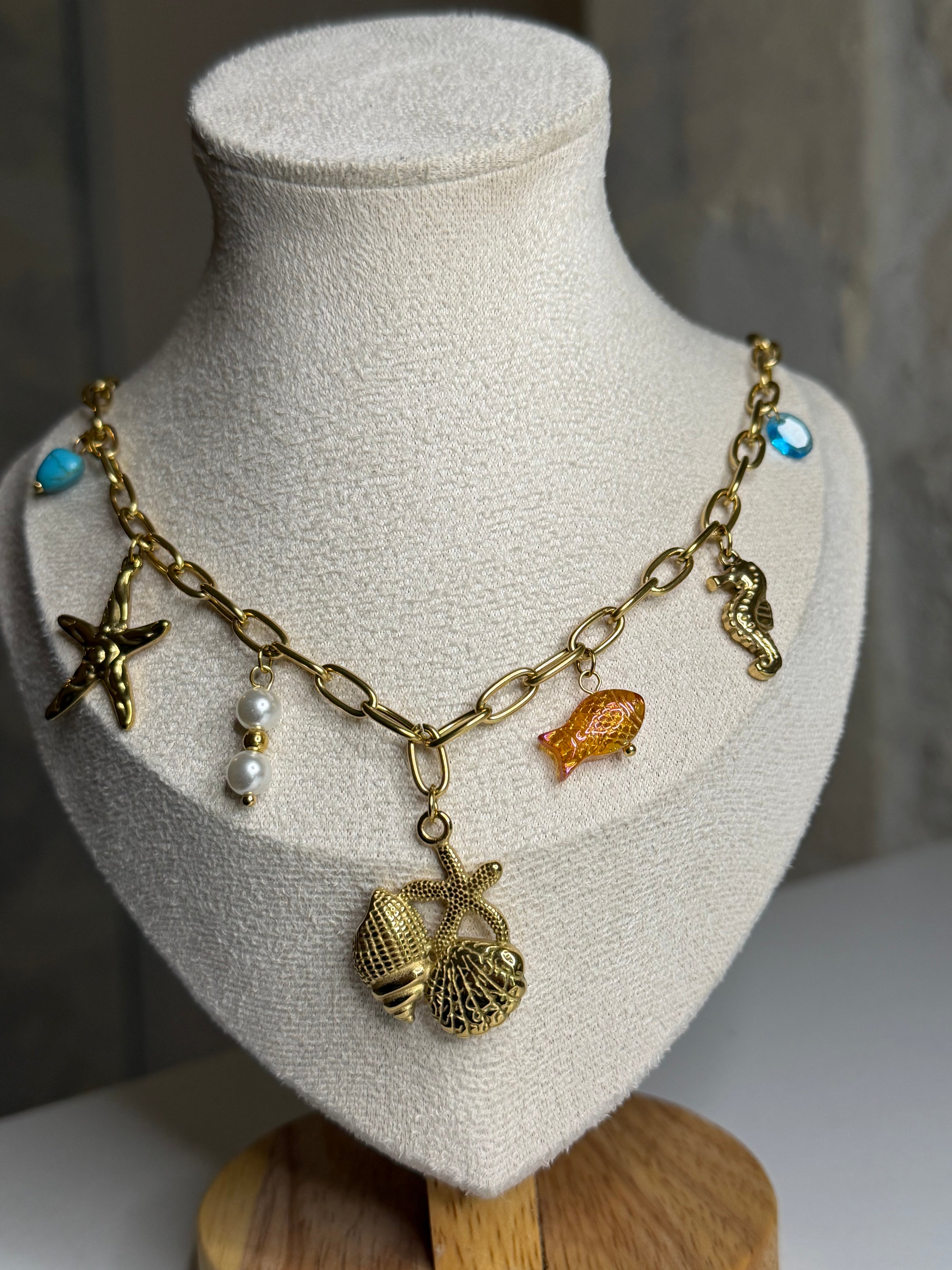 Collier Lou