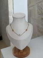 Collier Cherry